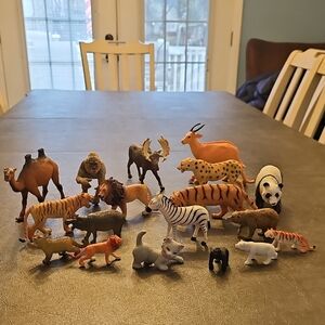 Lot of Vintage Toy Animal Figurine Set